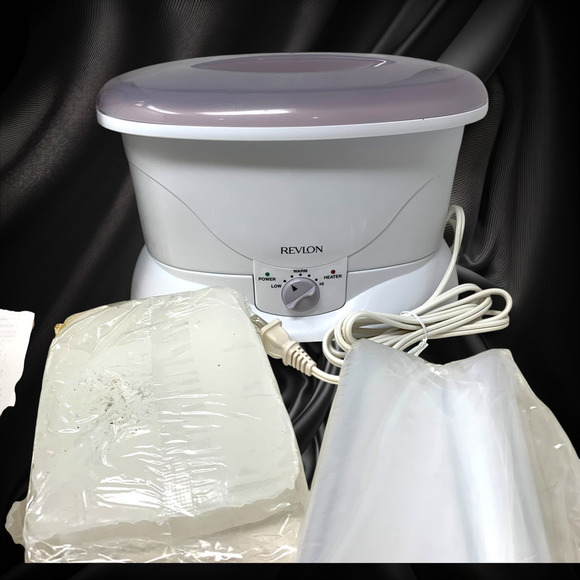 NEW Revlon Spa MoistureStay Luxury Paraffin Bath Kit Bonus Wax & Bags Boxed - Picture 2 of 7